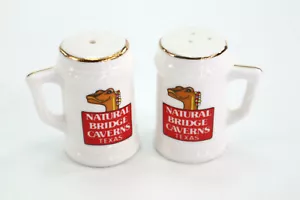 Vtg Natural Bridge Caverns Beer Stein Dinosaur Ceramic Salt Pepper Shakers Japan - Imagen 1 de 7