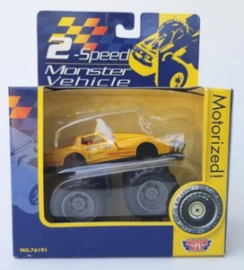 MotorMax 2-Speed Monster Vehicle Corvette Motorized Yellow 1/43 Scale Diecast - Picture 1 of 7