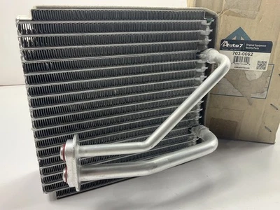 Auto 7 703-0062 A/C Evaporator Core For 2003-2005 Kia Sedona 3.5L V6 - Image 1 of 4
