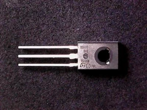 BD681 - ST Microelectronics Transistor (SOT-32) - Picture 1 of 1