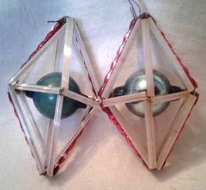 Antique Set of 2 Czech Tube & Mercury Glass Beaded Diamond Shaped Ornaments - Picture 1 of 9