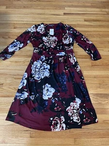 NWT Womens Maternity Dress Wrap Sz Small A Pea in the Pod Burgundy Floral Winter - Picture 1 of 7