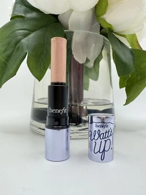 Benefit Watt's Up Soft Focus Highlighter For Face Mini 2.5g /0.08oz - Image 1 of 2