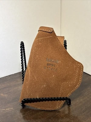 Galco STO440 D719L Stow-N-Go Inside the Waistband Holster A Right Hand - Image 1 of 4