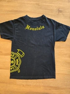 Honolulu County Fire Department 808 Station Collectible Travel Shirt - Size Med - Picture 1 of 5