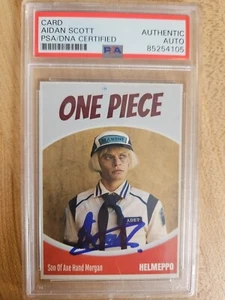 Tarjeta firmada personalizada de Aidan Scott - Helmeppo en una pieza acción en vivo - PSA/DNA - Imagen 1 de 6