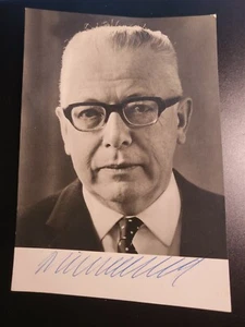 Autogramm 3. deutscher Bundespräsident Gustav Heinemann, handsigniert - Bild 1 von 2