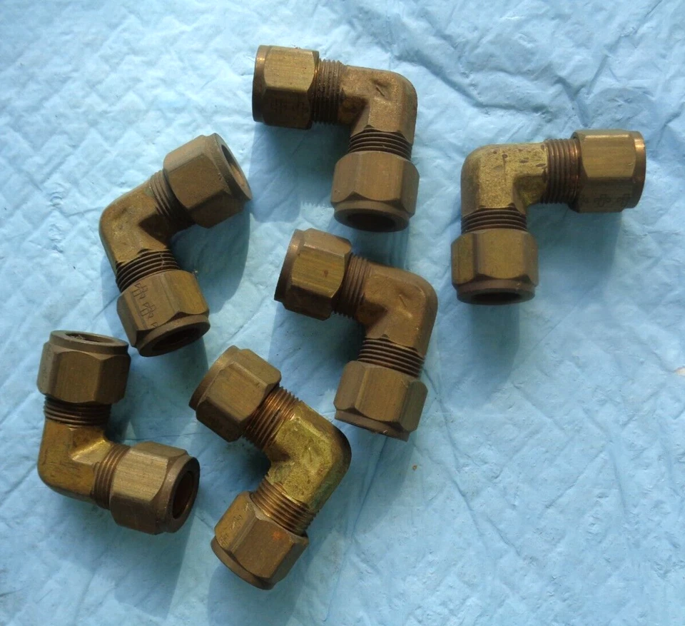 6 pcs. NOS Imperial Eastman Gould Brass 69F 1/2" x 1/2" Compression Elbow - Image 1 of 1
