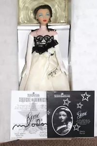 MUÑECA GENE PIN UP "EN EL SET" VESTIDA PARA UFDC 50 ANIVERSARIO EXCLUSIVO 1/350 - Imagen 1 de 8