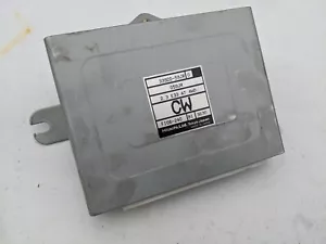Computadora con motor ECM 33920 59 JR0 59JR 04 04 Suzuki Aerio 2.3 4x4 ECU A/T - Imagen 1 de 1