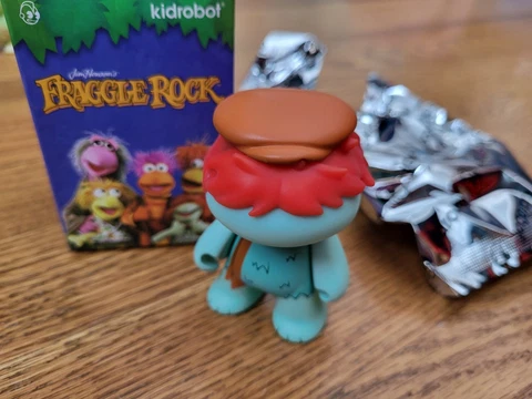 Kidrobot x Fraggle Rock Vinyl Mini Series Boober Open Blind Box Figure 2018 Cover