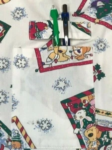 Barco Multi Animal Christmas/Holiday Scrub Top 3 Pockets Good Condition Size L - Picture 1 of 4