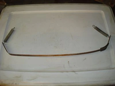 Sno Jet Whisper Jet Yamaha 440 1974 tanque de gasolina correa de retención y resortes Foto 1 de 4