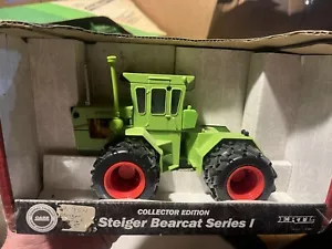 2000 ERTL Case IH Steiger Bearcat Green W/Original Box 1:32 Diecast - Picture 1 of 6