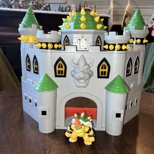 Nintendo Super Mario Bros. Bowser's Castle - 2019 Tested Works & JAKKS Bowser - Picture 1 of 8