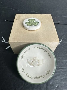 Mini plato de baratija de trébol Grassland Road en caja de regalo amistad Claddagh irlandés - Imagen 1 de 7