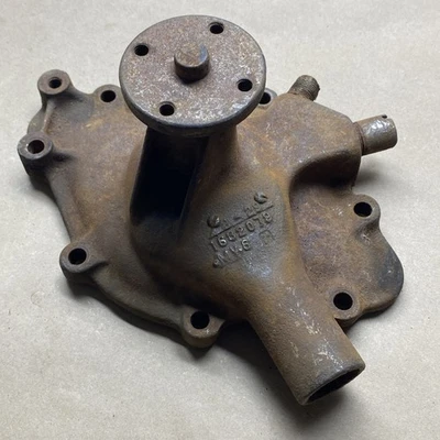 Bomba de agua del motor 1632079 para 1956-1957 Plymouth Belvedere Plaza Savoy V8 Foto 1 de 4