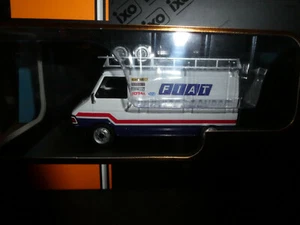 Furgoneta Fiat 242 (Fiat Francia) Rally Assistance Back hecha por IXO Escala 1:43 - Imagen 1 de 6