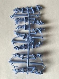 Strelets 1/72 Maßstab französische Fremdenlegion im Angriff - enthält 1 Anguss - M147 - Bild 1 von 2