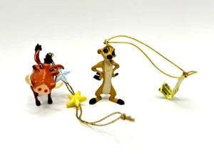 Vintage ENESCO Disney DER KÖNIG DER LÖWEN Miniatur hängende Ornamente Pumbaa und Timon - Bild 1 von 10
