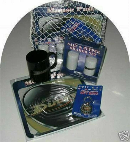 NEW! ANAHEIM DUCKS GIFT BASKET NET MOUSE PAD SALT PEPPER SHAKER KEY RING MUG + Cover