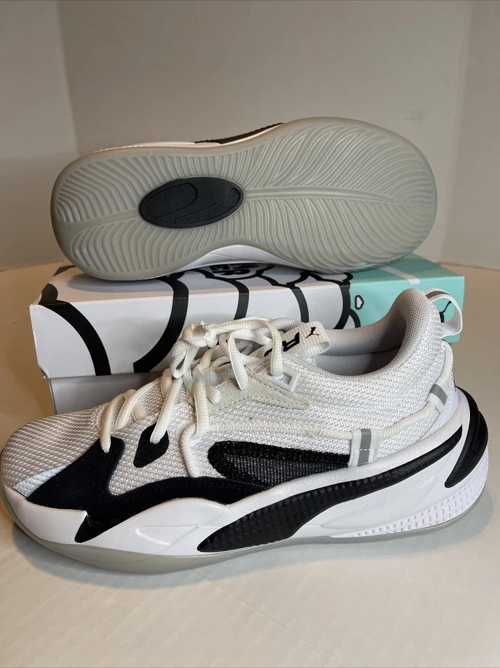 BOYS PUMA SZ 6.5 YOUTH SHOES WHITE