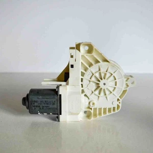 VW TOUAREG 7P5 Fensterhebermotor hinten links 8K0959812A 3.0 Diesel 3269896 - Picture 1 of 4