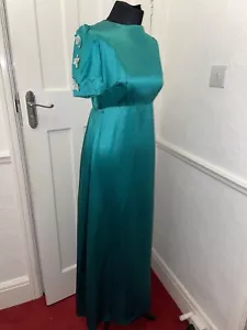 Vintage 1970's Bridesmaid Dress, Handmade in Green, Size 10/12, see measurements - Picture 1 of 12