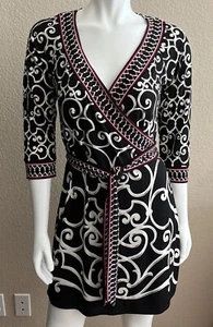 White House Black Market Cross Body Knit Dress *NWT Sz M - Picture 1 of 7