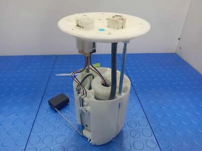 2011-2013 Toyota Highlander 3.5L Fuel Pump Assembly Genuine OEM 770200E070 - Image 1 of 4