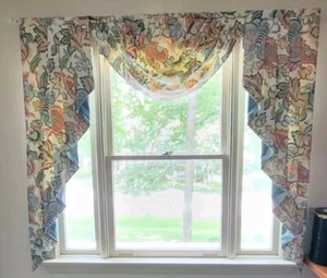 Vtg Waverly Jacobean Floral Waterfall Valance Curtain 3 Panel Set 62' L 70 W - Picture 1 of 16