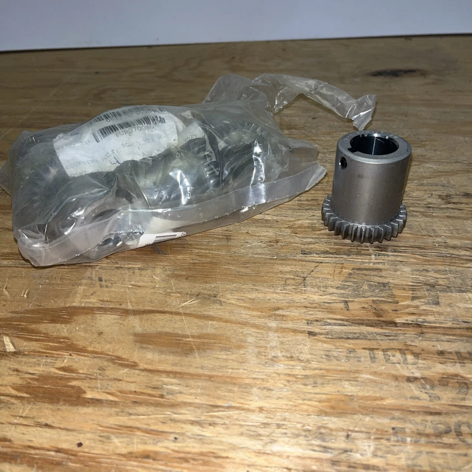 BUSCH Coupling, #M24, #0512.000.176, New Open Box, LG-2217