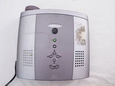 InFocus LP530 DLP LCD Projector 1024x768 XG W/Remote & Carrying Case 609 Lamp - Image 1 of 4