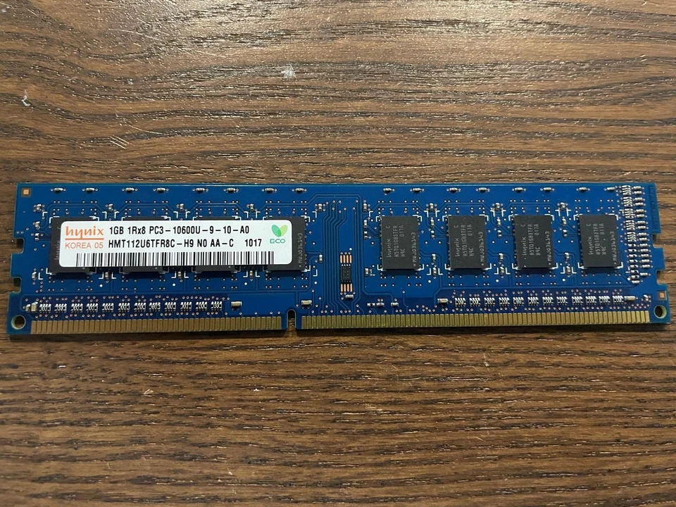 Hynix HMT112U6TFR8C-H9 NO AA-C – 1GB DDR3 1333MHz / PC3-10600U / CL9 – Modulo RA - Immagine 1 di 1