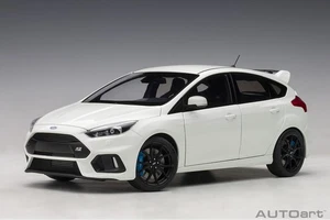 AUTOART 72951 1:12 Ford Focus RS 2016 (frozen white) (composite model/full openi - Picture 1 of 12