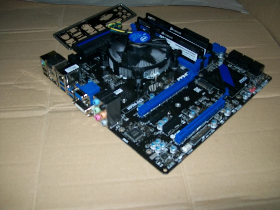 Bundle aus MSI H97M-G43 + CPU Intel Core i5 4590S Sockel 1150 + 4 GB DDR3 RAM - Bild 1 von 1