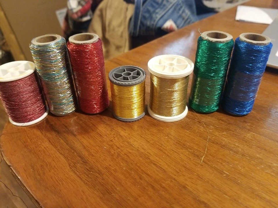 7 Spools Metallic Machine Embroidery Thread - Image 1 of 1