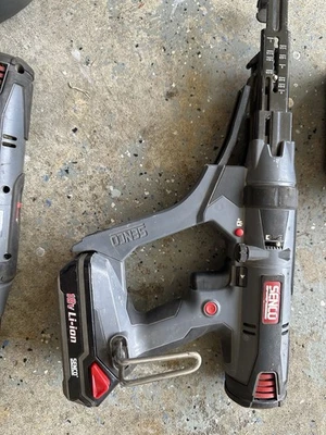 Senco 18v Screwdriver With 18v Battery Ds312 - Image 1 of 2