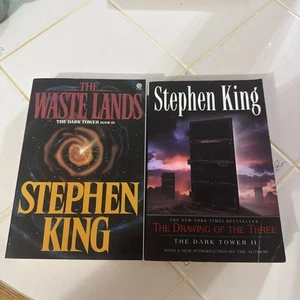 The Dark Tower Series Books 2 & 3 ~ Stephen King~Waste Lands/Drawing Of The 3 - Picture 1 of 16