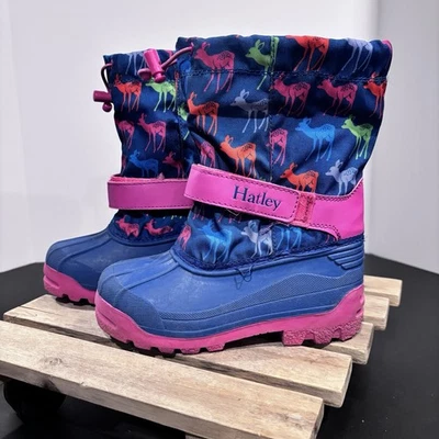 Botas de Nieve de Invierno Hatley Niñas Talla 13 Impermeables Multicolor Estampado de Ciervos Foto 1 de 4