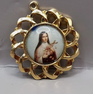 Vintage St. Thérèse Medal Gold Tone Pendant Catholic Religious Jewelry Germany - Bild 1 von 6