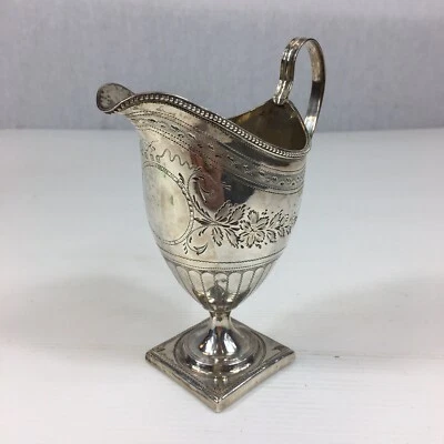 Antiguo 1797 Joshua Jackson georgiano casco de plata maciza crema jarra de leche 14 cm H Foto 1 de 4