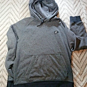 Nike Fleece Hoodie Herren Gr. Small Schuhkarton Logo Pullover dunkelgrau schwarz täglich - Bild 1 von 7