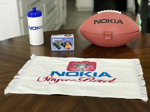 1997 Nokia Sugar Bowl Plastic Football Lunchbox With Towel, Thermos & Binoculars Cover