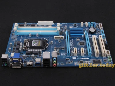 Original Gigabyte GA-Z77-DS3H Intel Z77 Motherboard 1155/Socket DDR3 - Image 1 of 4