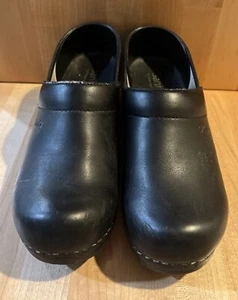 Zuecos Sanita para mujer 38 de cuero negro antideslizantes sin cordones - Imagen 1 de 10