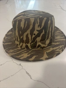 Cappello Fedora VINTAGE Ducks Unlimited mimetico da caccia caccia all'aperto taglia Medium made in USA - Foto 1 di 24
