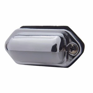 UNIVERSAL LICENSE PLATE LIGHT RECTANGULAR LIGHT WITH CHROME HOUSING 30362   - Foto 1 di 1