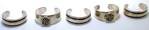 9.40 GRAMS FIVE ASSORTED PURE STERLING SILVER TOE RINGS CLOSEOUT ASJC25-012123 - Picture 1 of 2