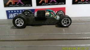 AFX RACING H.O. SCALE MEGA G+ 1.5 WIDE CHASSIS CHROME 5 SPOKE RIMS - Picture 1 of 5